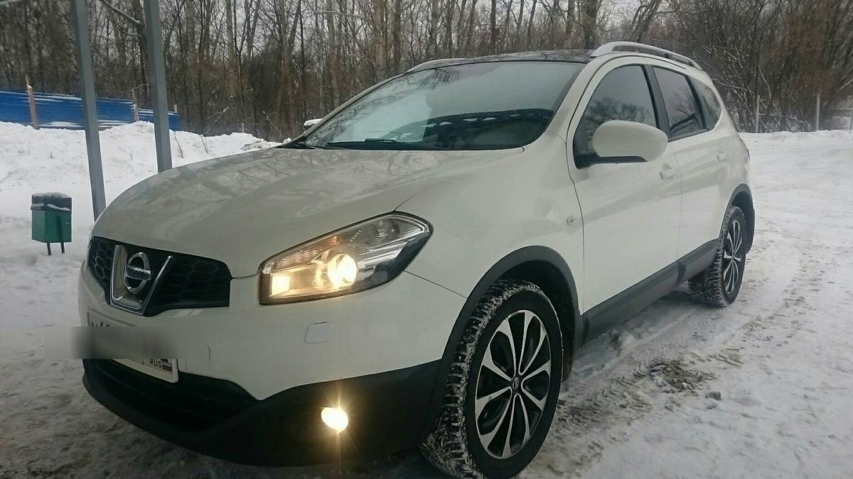 Nissan Qashqai+2 I