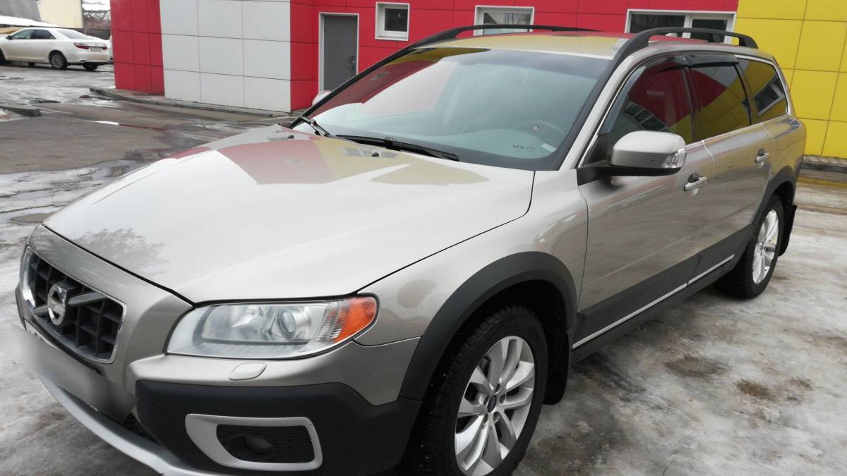 Volvo XC70 II