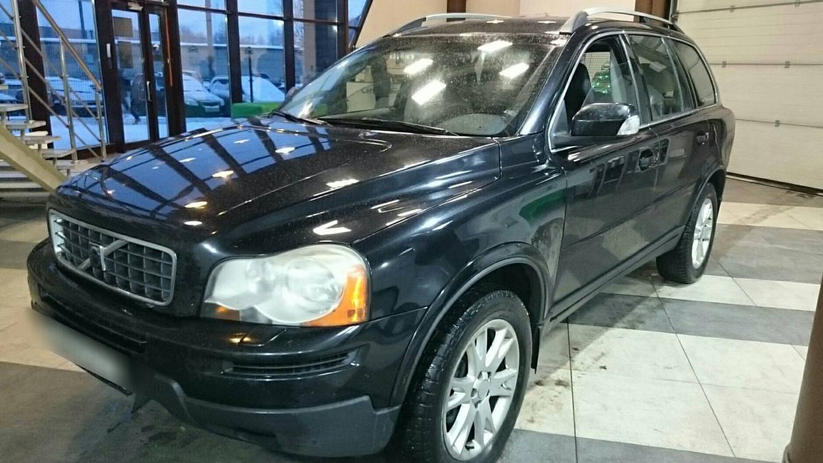 Volvo XC90 I