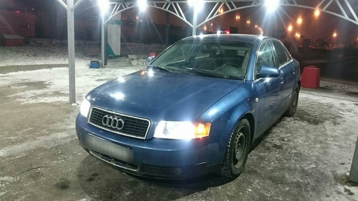 Audi A4 II (B6)