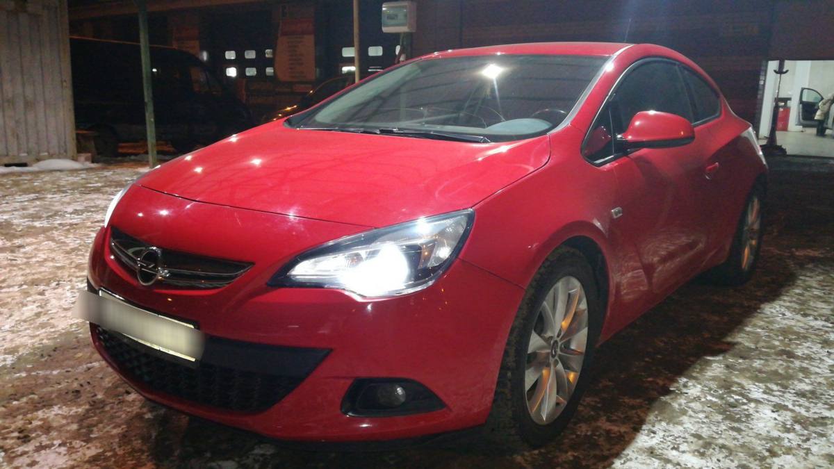 Opel Astra J