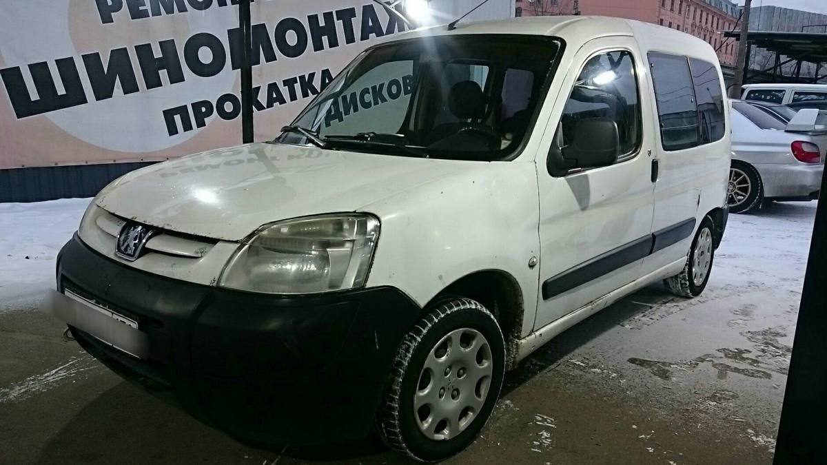 Peugeot Partner I Рестайлинг 1.4 MT (75 л.с.) [2010]