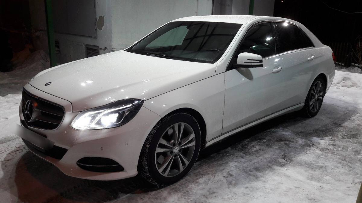 Mercedes-Benz E-klasse IV (W212, S212, C207)