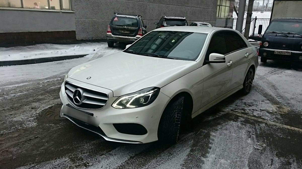 Mercedes-Benz E-klasse IV (W212, S212, C207)
