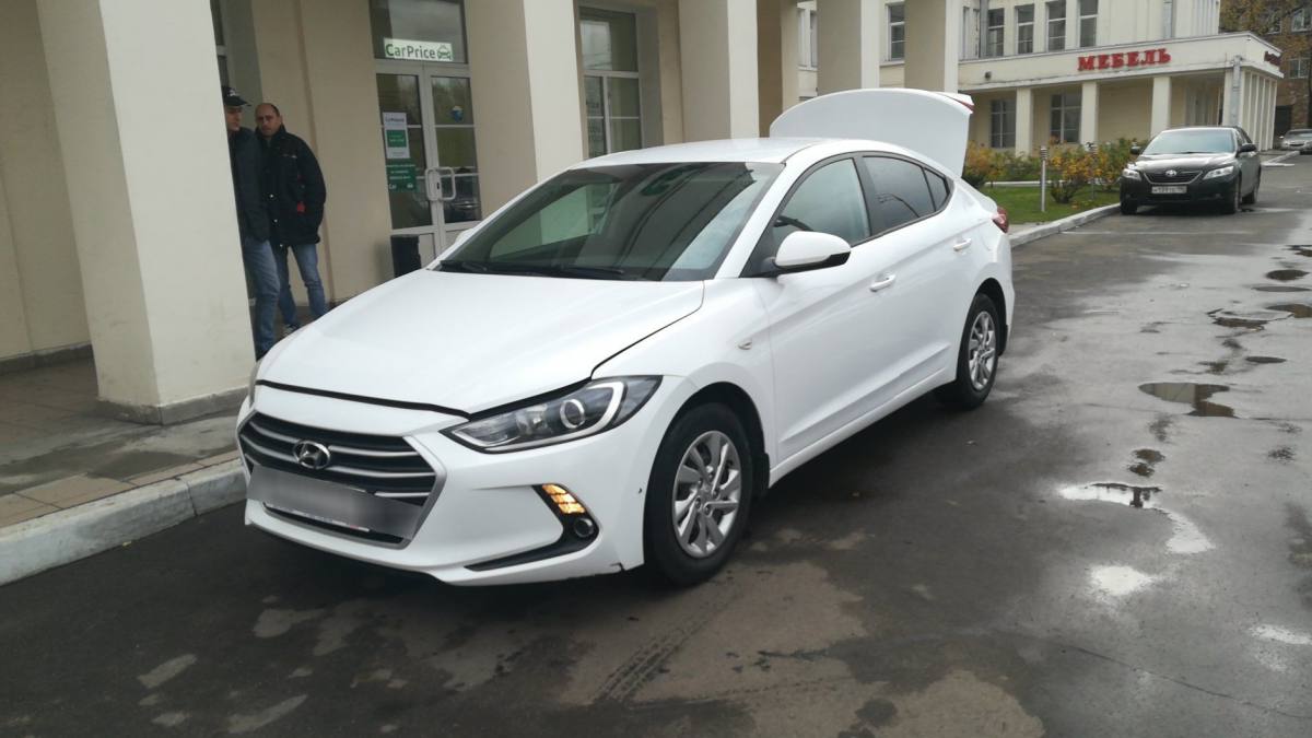 Hyundai Elantra VI (AD)