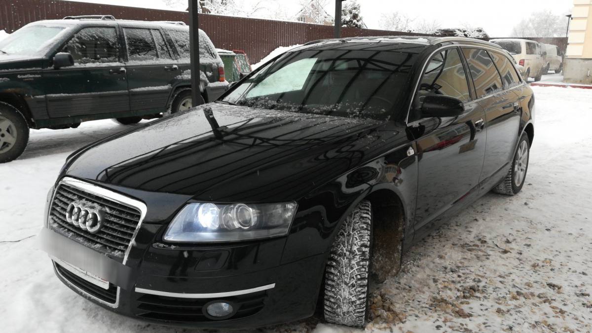 Audi A6 III (C6)
