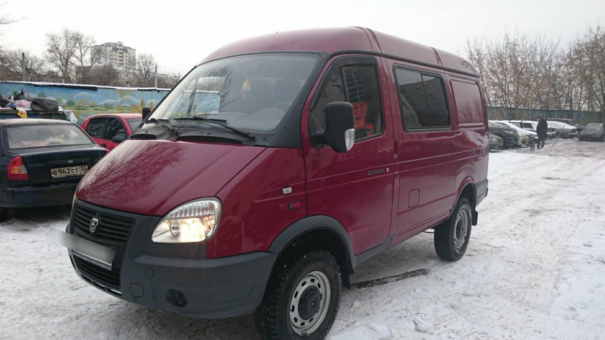 ГАЗ 27527