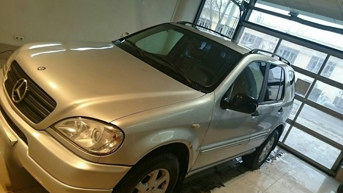 Mercedes-Benz M-klasse I (W163)