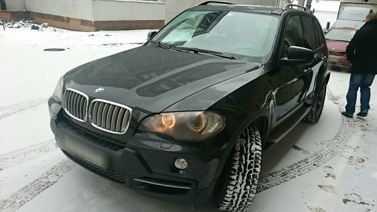 BMW X5 II (E70)