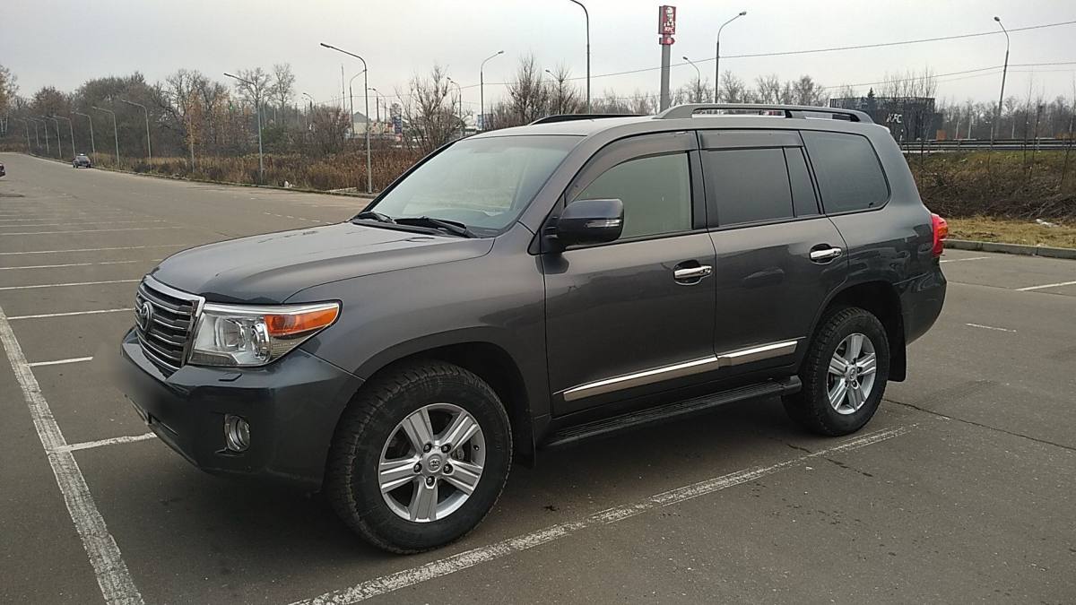 Toyota Land Cruiser 200 Series Рестайлинг