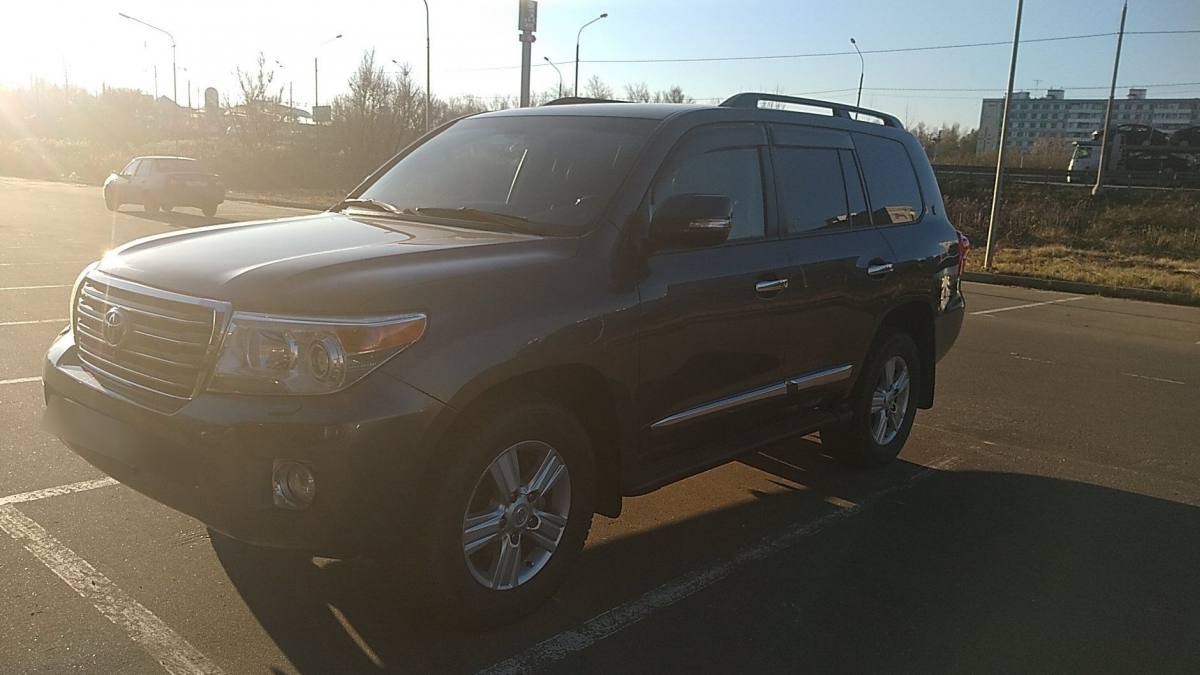 Toyota Land Cruiser 200 Series Рестайлинг