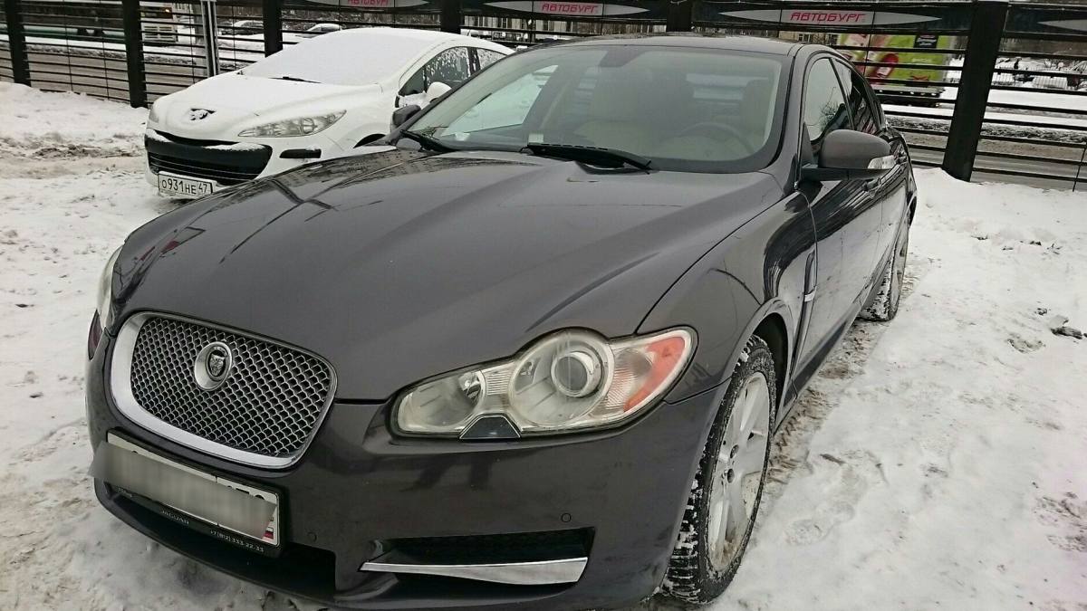 Jaguar XF I