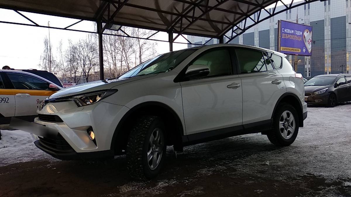 Toyota RAV 4 IV (CA40)