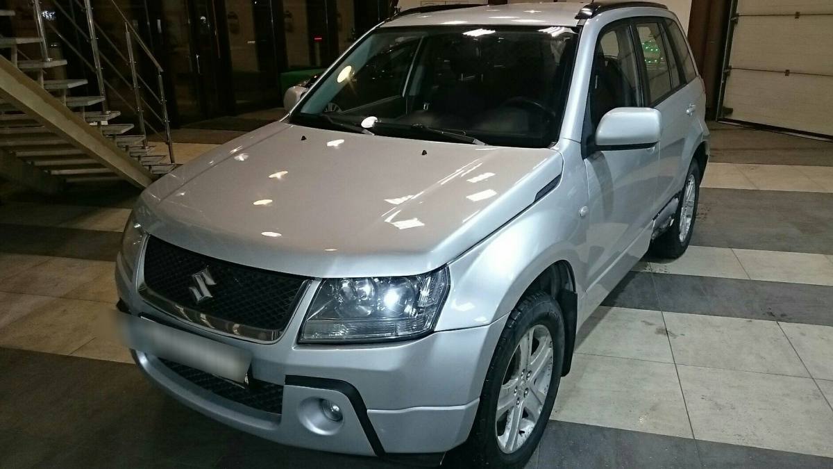 Suzuki Grand Vitara III