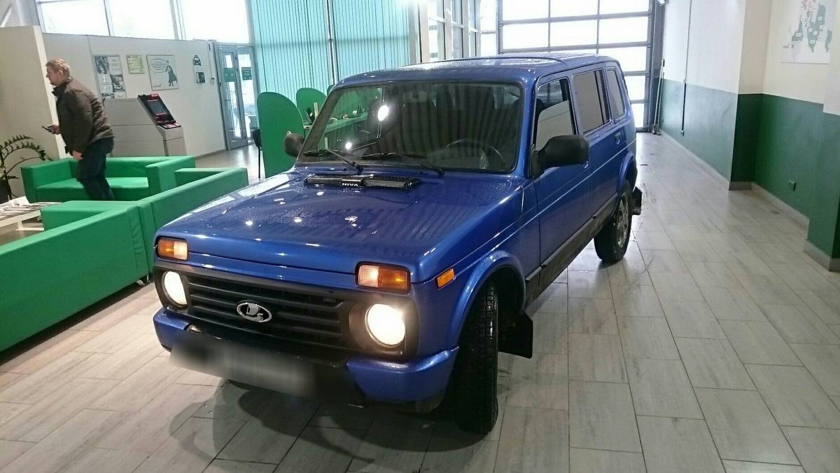 ВАЗ (Lada) 2131 (4x4)