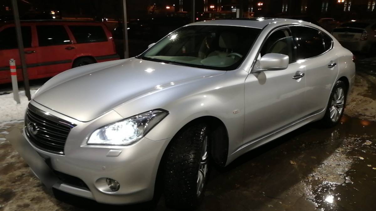 Infiniti M IV