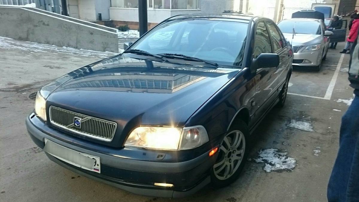 Volvo S40 I