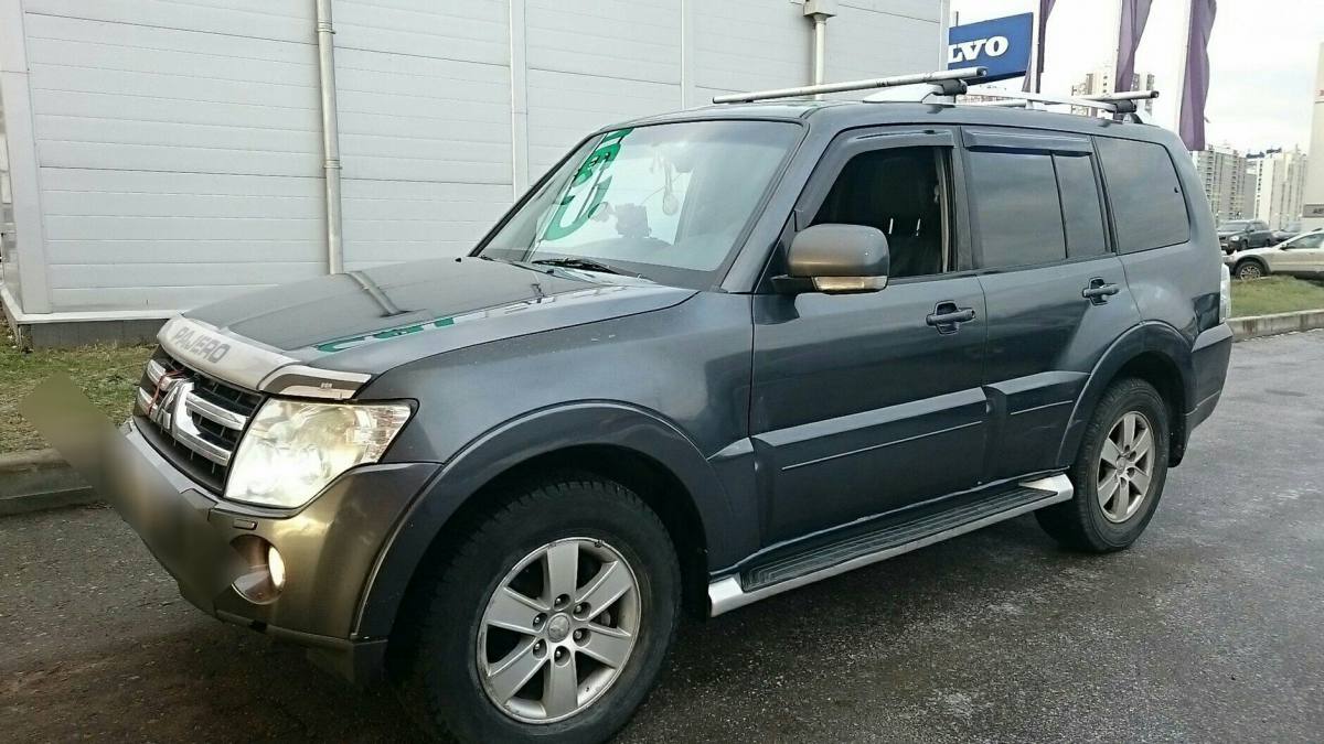 Mitsubishi Pajero IV