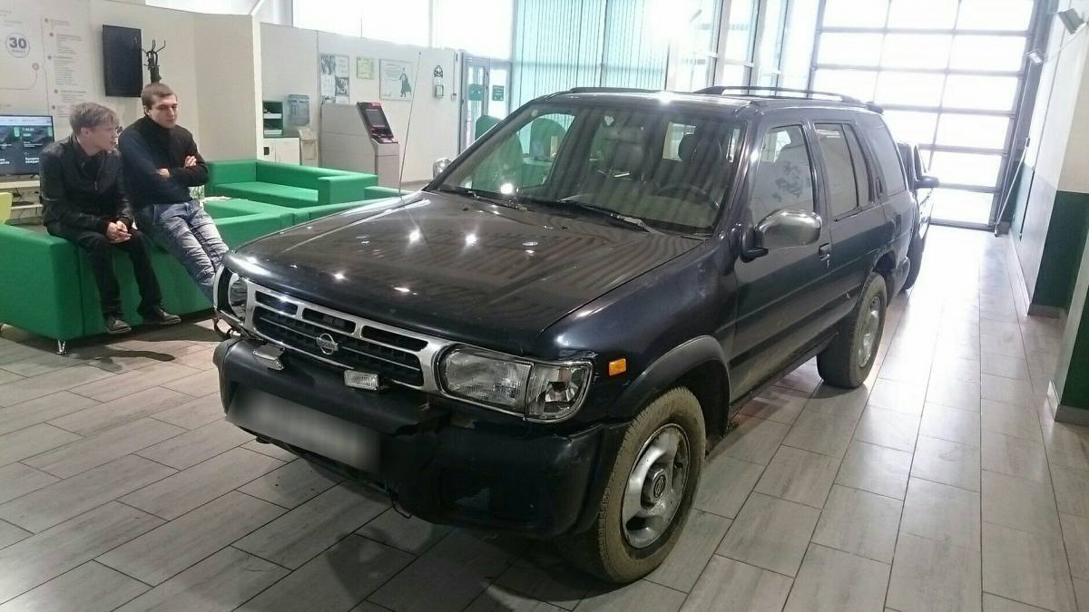 Nissan Pathfinder II 3.3 AT (170 л.с.) 4WD [1998]