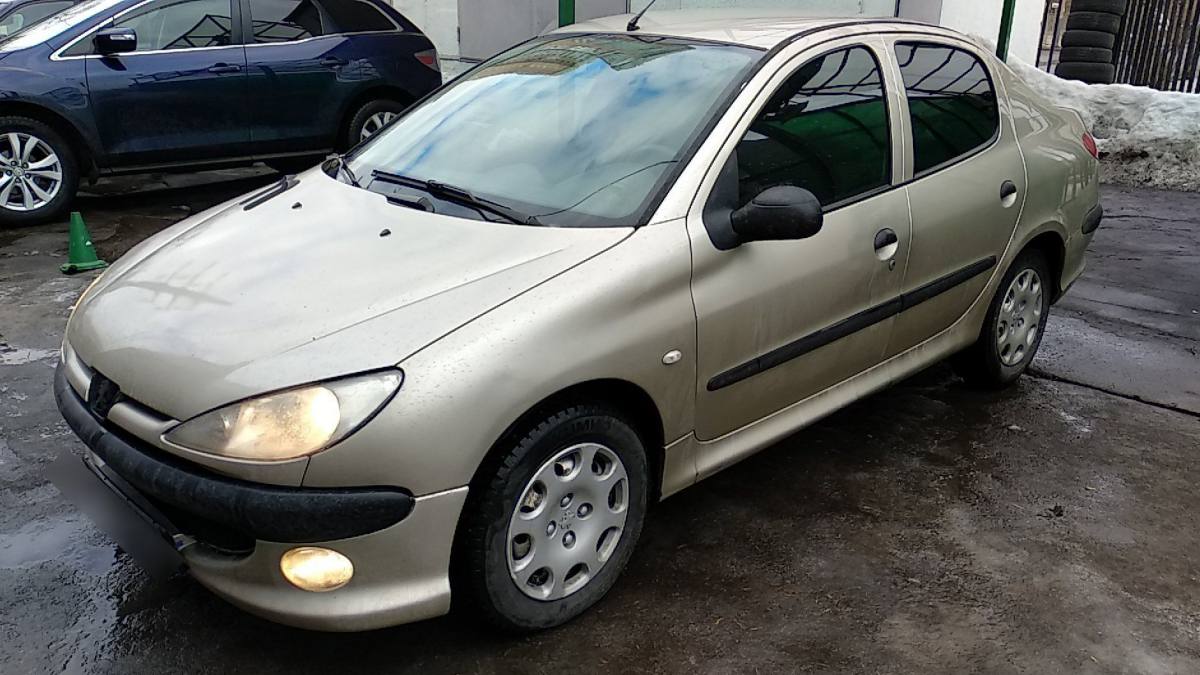 Peugeot 206