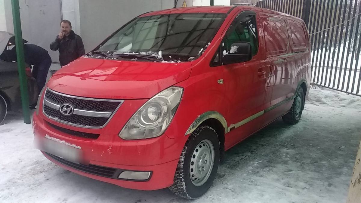 Hyundai Grand Starex 2.5 D (145Hp) [2011]