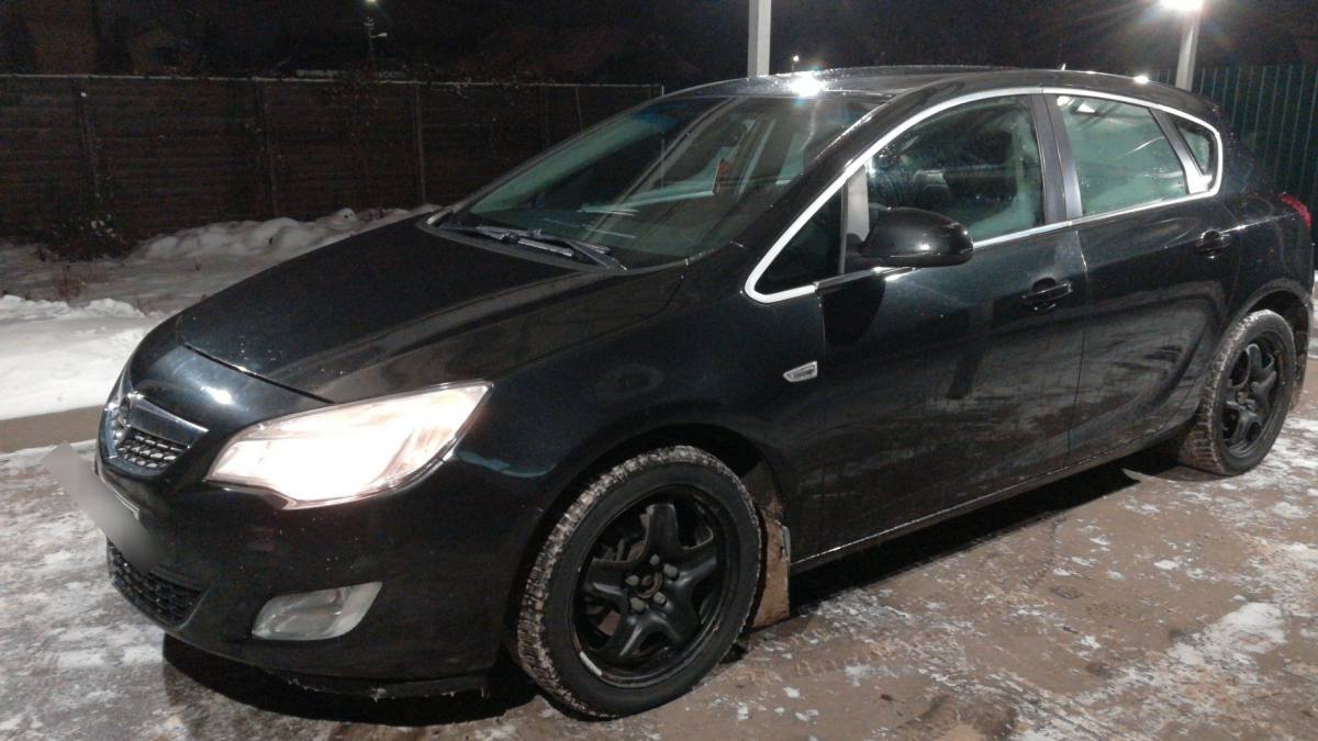 Opel Astra J