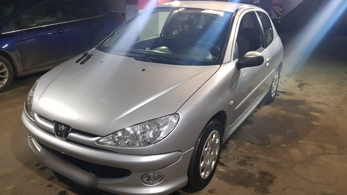 Peugeot 206