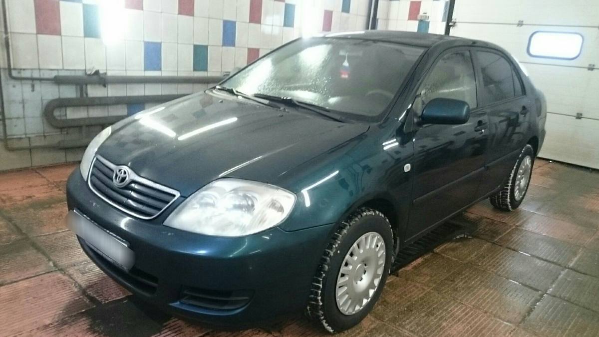 Toyota Corolla IX (E120, E130)