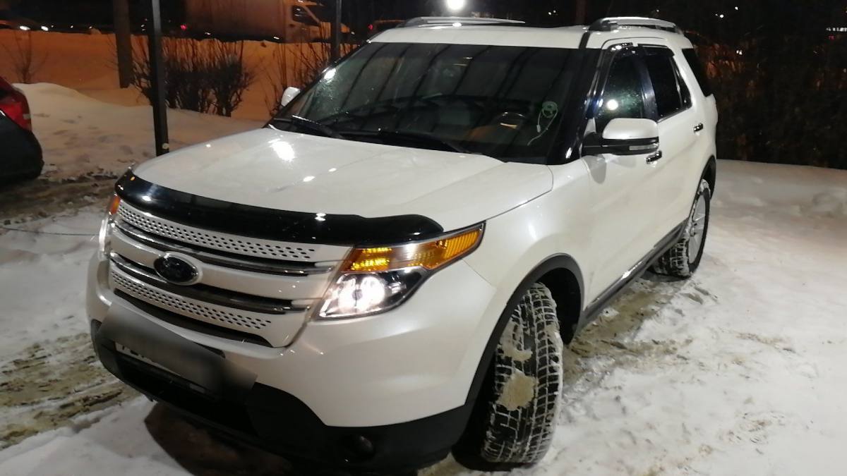 Ford Explorer V