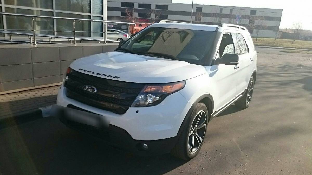 Ford Explorer V