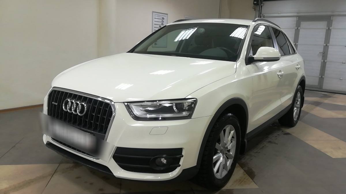 Audi Q3 I
