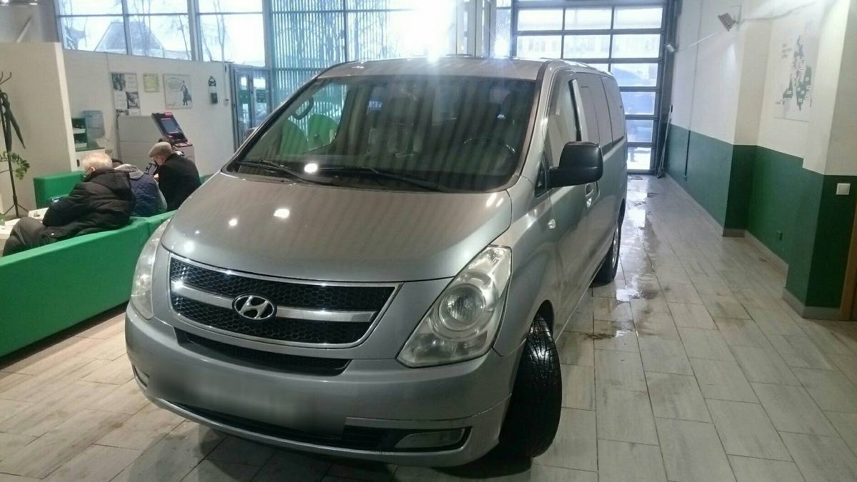 Hyundai Starex (H-1) II
