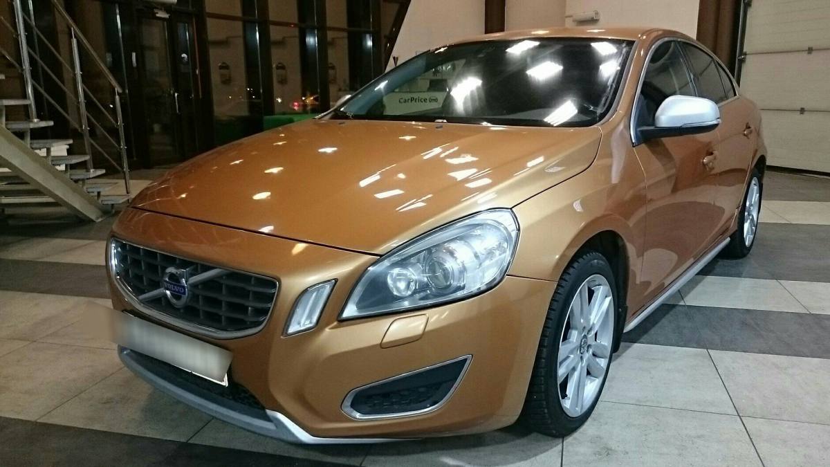 Volvo S60 II