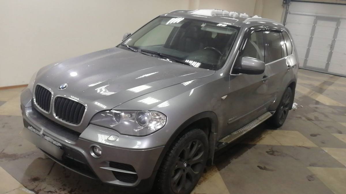 BMW X5 II (E70)