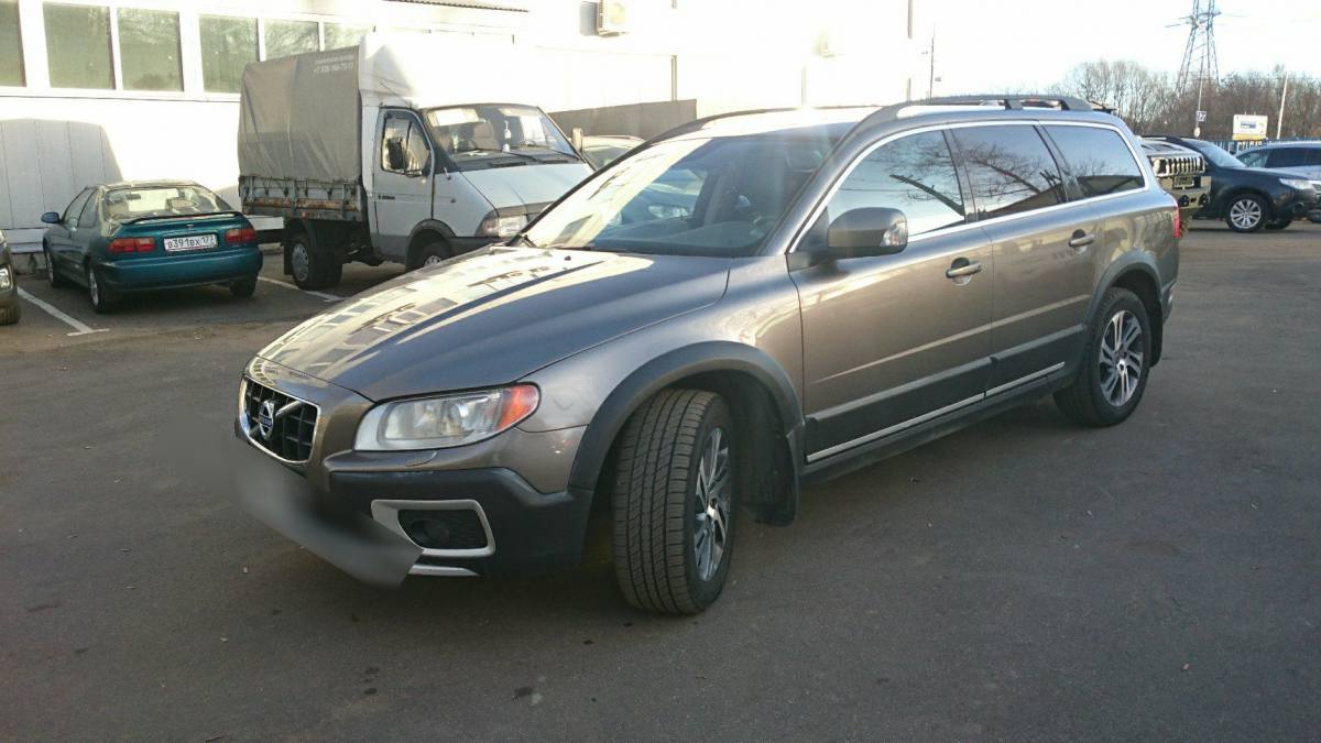 Volvo XC70 II