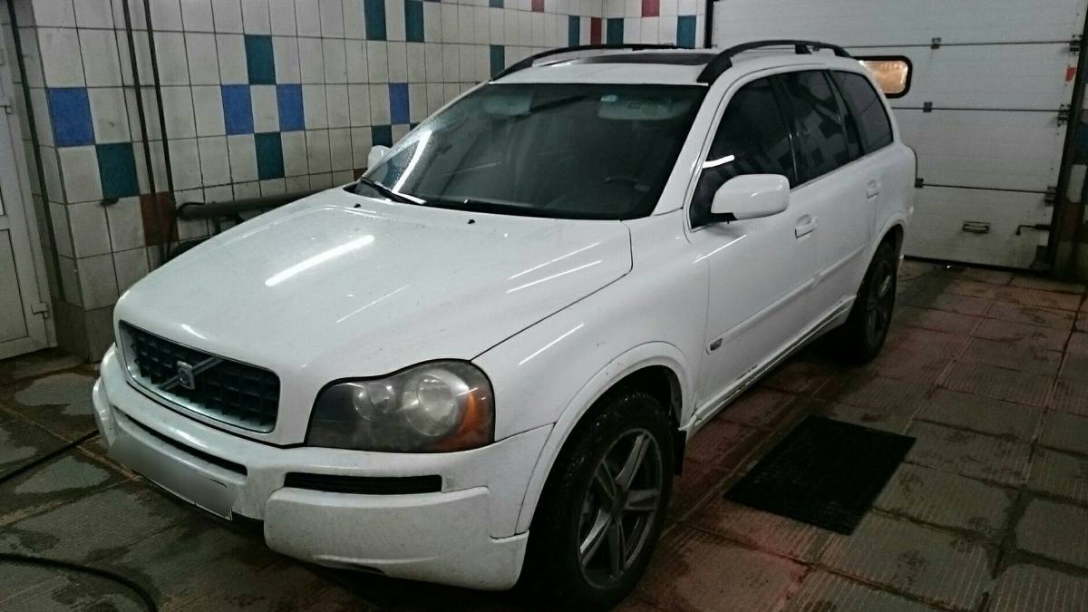 Volvo XC90 I