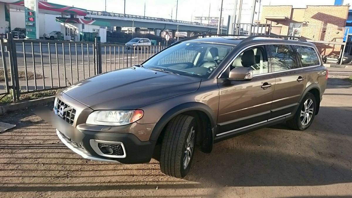 Volvo XC70 II