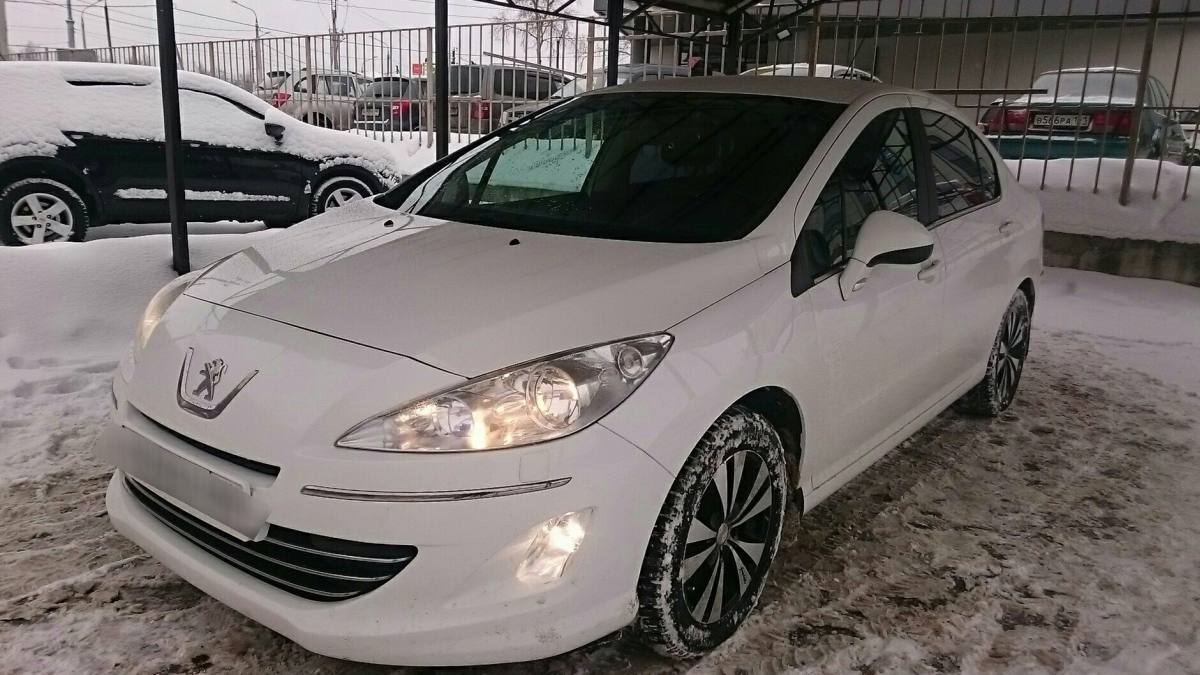 Peugeot 408