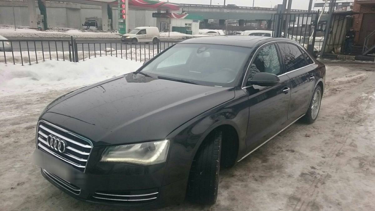 Audi A8 III (D4)