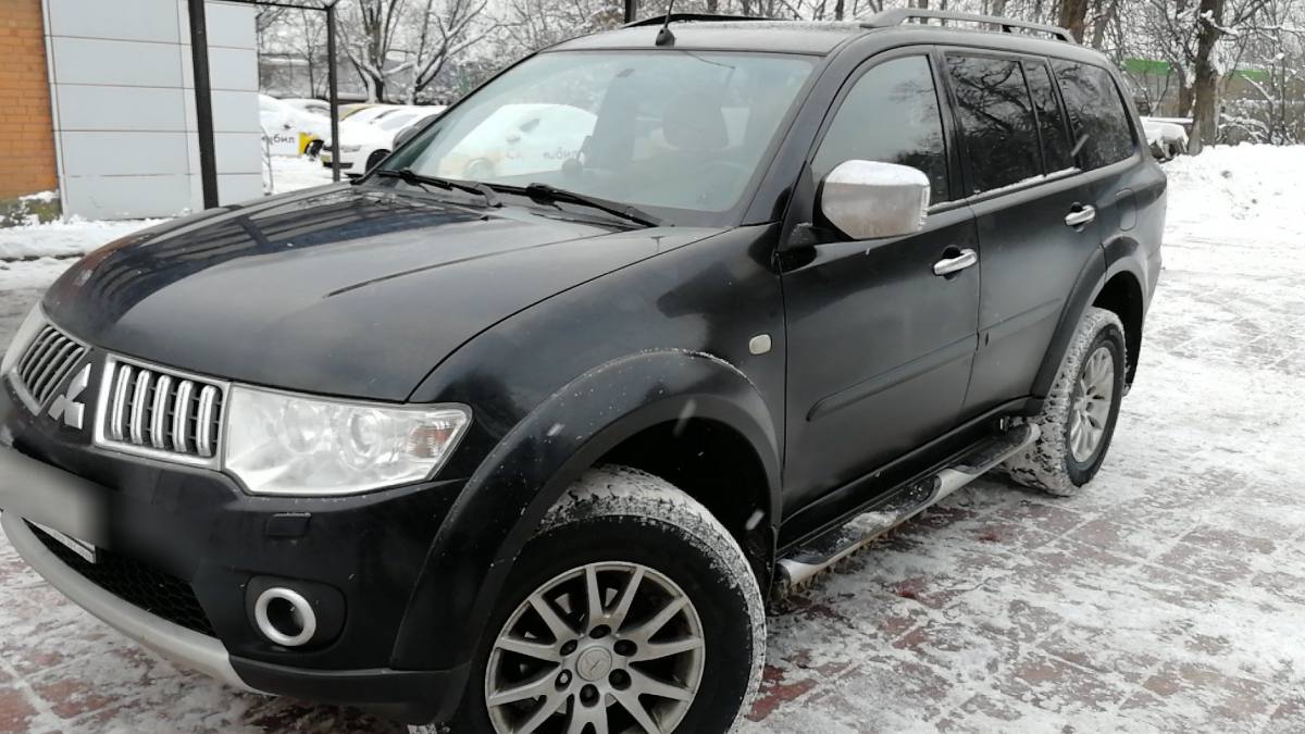 Mitsubishi Pajero Sport II