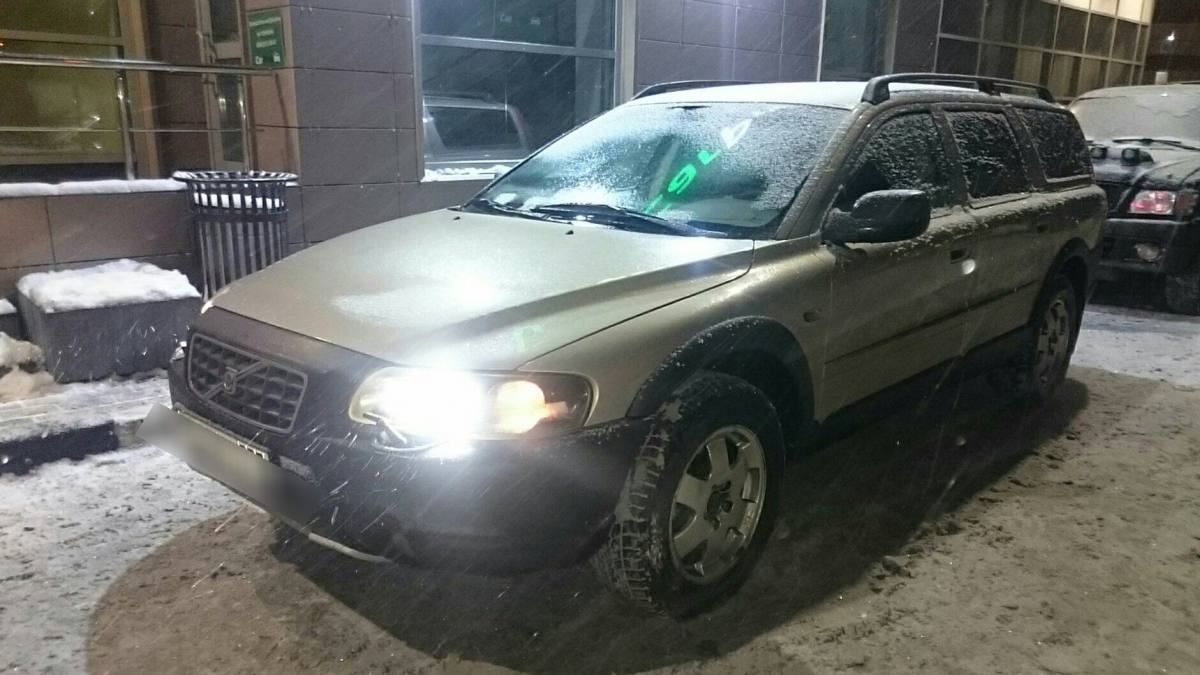 Volvo XC70 I