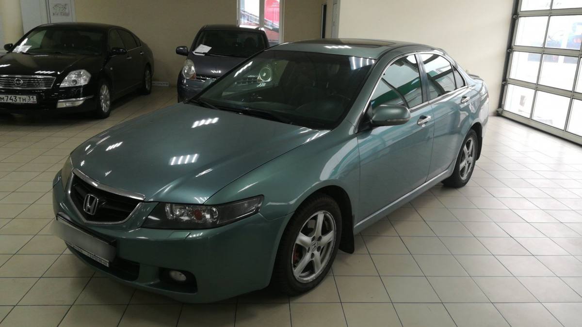 Honda Accord VII