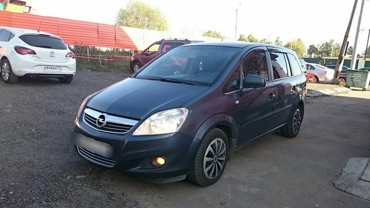 Opel Zafira B Рестайлинг