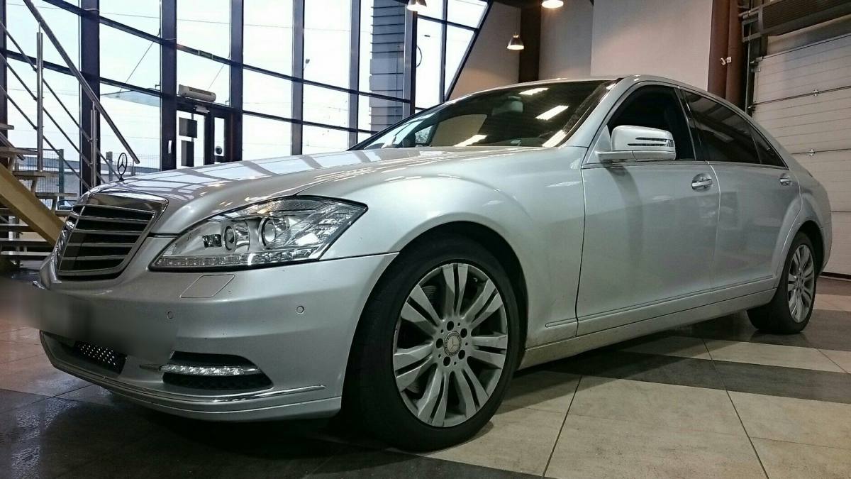 Mercedes-Benz S-klasse V (W221)