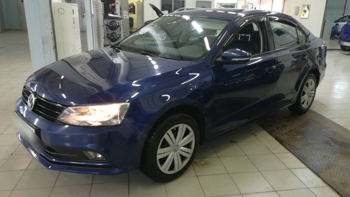 Volkswagen Jetta VI