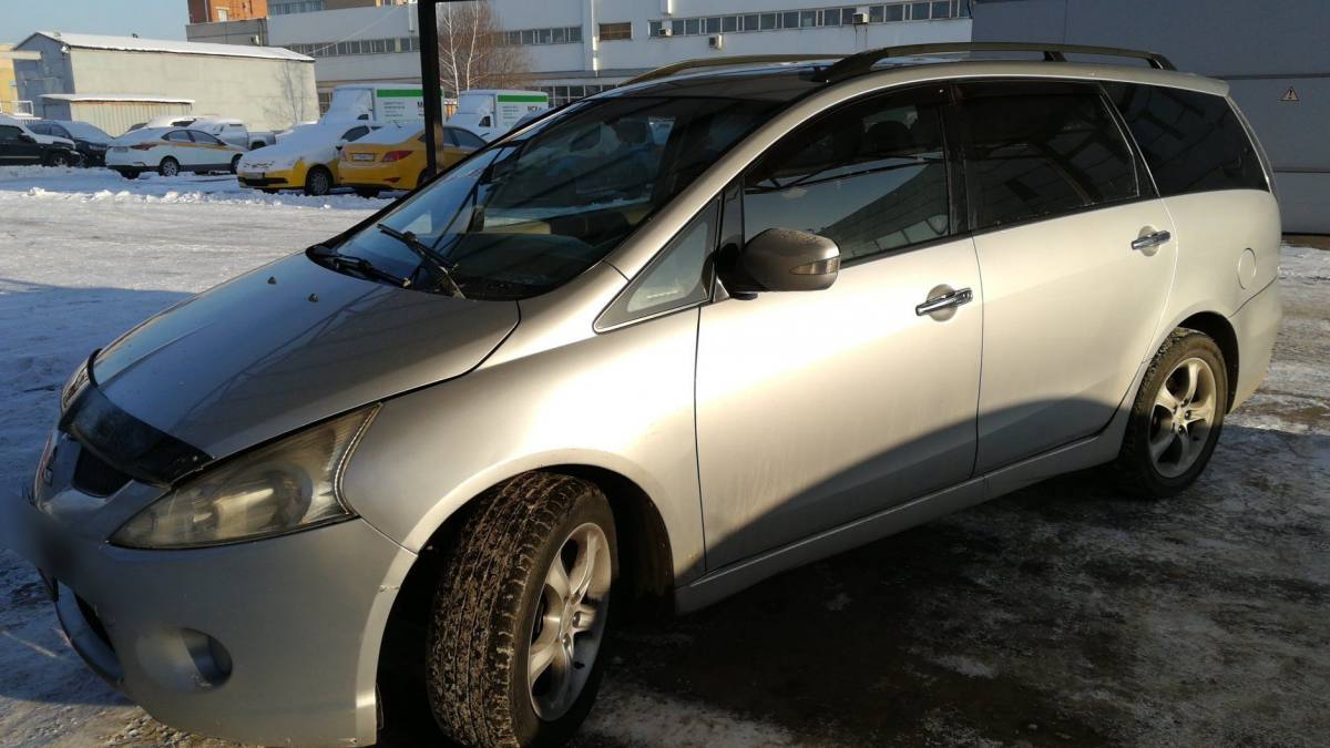 Mitsubishi Grandis