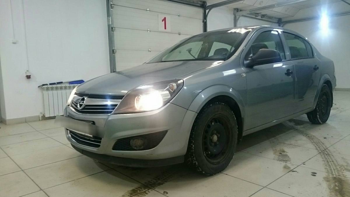 Opel Astra H