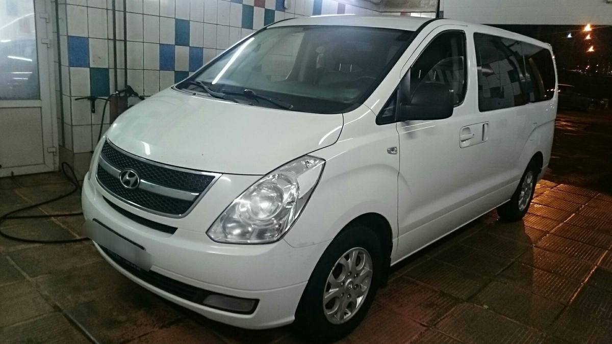 Hyundai Starex (H-1) II