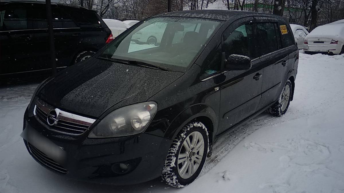 Opel Zafira B Рестайлинг