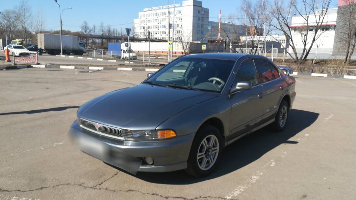 Mitsubishi Galant VIII